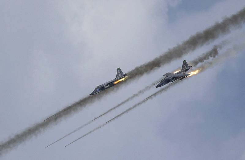 Сирийские ВВС уничтожают террористов в Хомсе