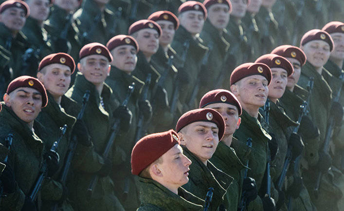 EurasiaNet: От кого будет защищать новая армия Путина?