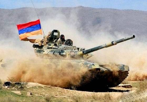 Армянские вооруженные силы перешли в контрнаступление в Карабахе