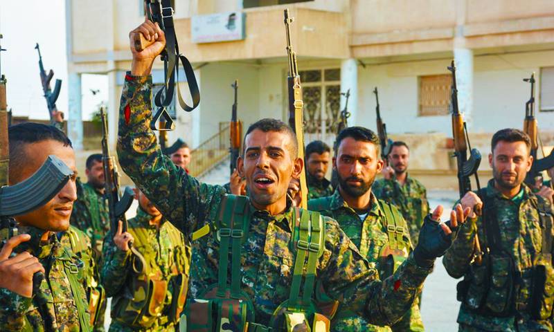 Десятитысячная армия Асада готова взять в котел Алеппо