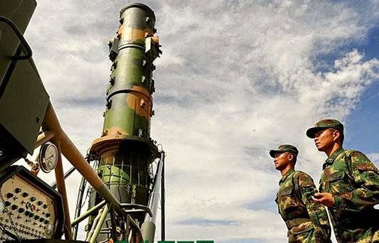 Китайцы показали ракетный кукиш США и России
