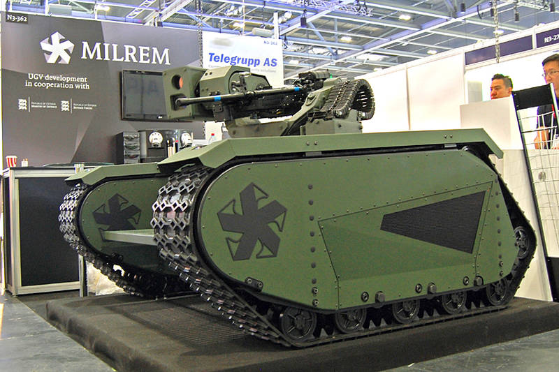 Эстония показала свой новый боевой робот THeMIS