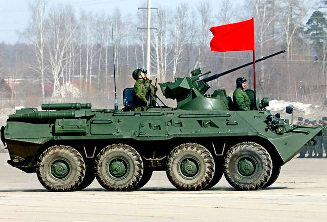 В Крым переброшены 40 БТР-82А