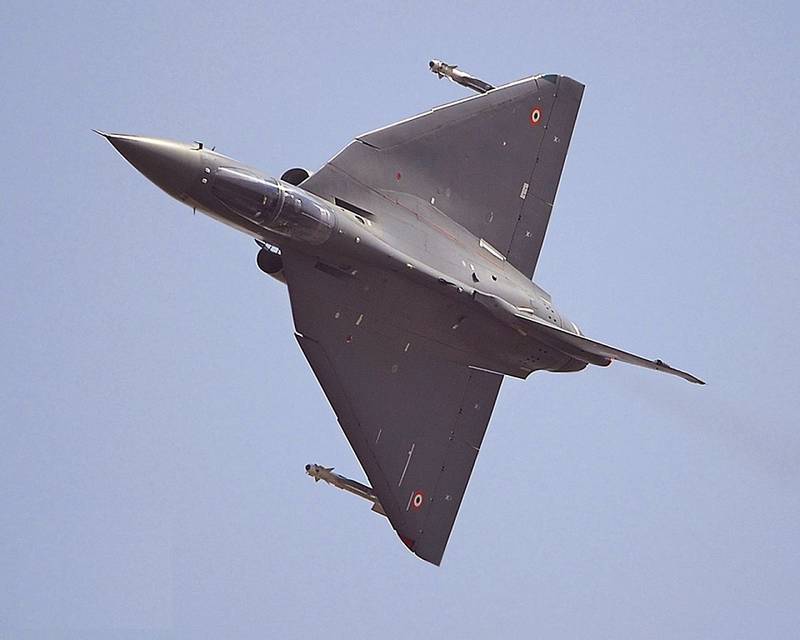 JF-17 vs Tejas: битва советских технологий в Индостане