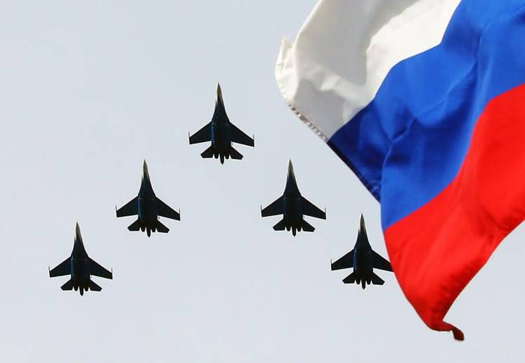 Видео 360 градусов: Репетиция воздушной части парада Победы из кабины Су-27