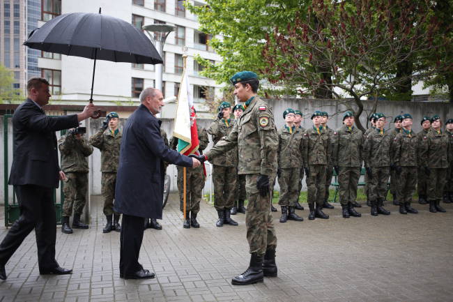 В Польше начали создавать систему территориальной обороны