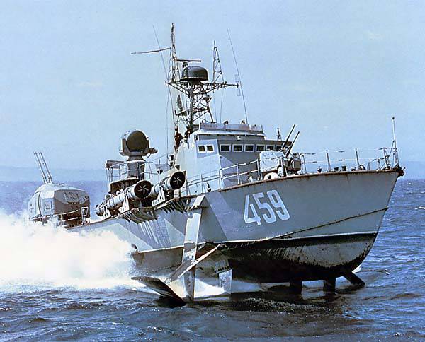 Торпедные катера на подводных крыльях проекта 206-М «Шторм» ВМФ СССР