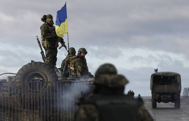 Хроника Донбасса: ВСУ атакуют ЛНР, в Первомайске устроили газовую блокаду
