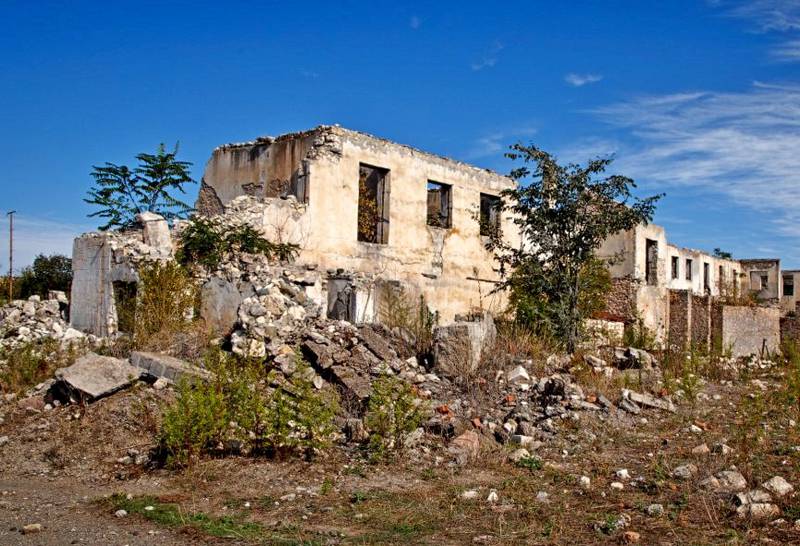 Разрушенный Нагорный Карабах