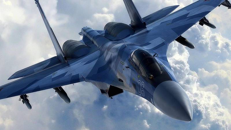 Будущее российской авиации. Новейший СУ-35 уходит от ракеты