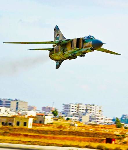 ВВС Сирии не оставили шансов террористам на юге Алеппо