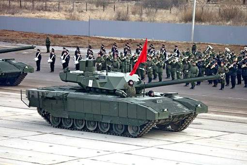 Видео 360 градусов: Репетиция парада Победы в Алабине из кабины танка Т-90