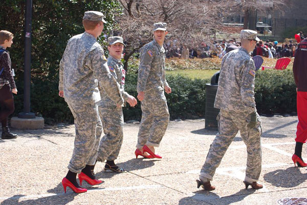США: гендерная армия становится реальностью