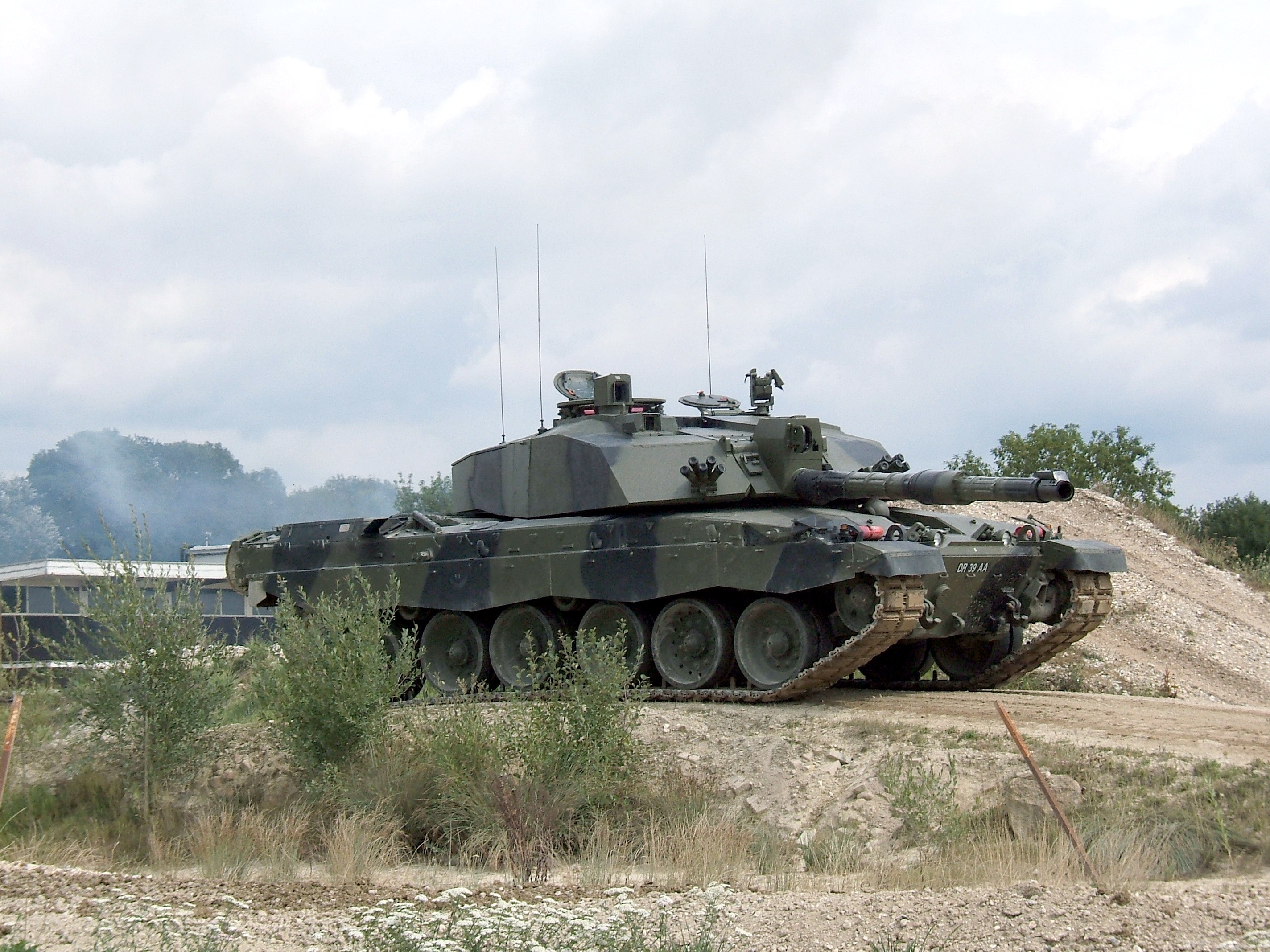 Британия собралась отправить танки в Прибалтику по программе НАТО