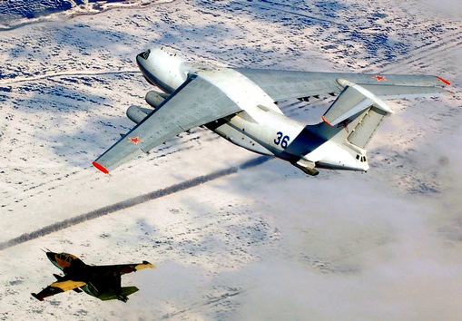 "Ил" приступил к модернизации первого самолета-заправщика Ил-78