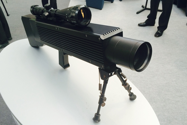 Британская лазерная винтовка SMU-100