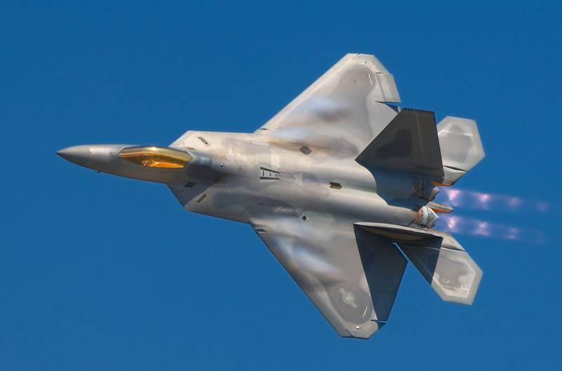 Перезапустить нельзя забыть: возобновят ли в США производство F-22?