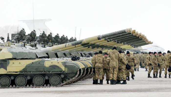 Украина – лидер по росту военных расходов