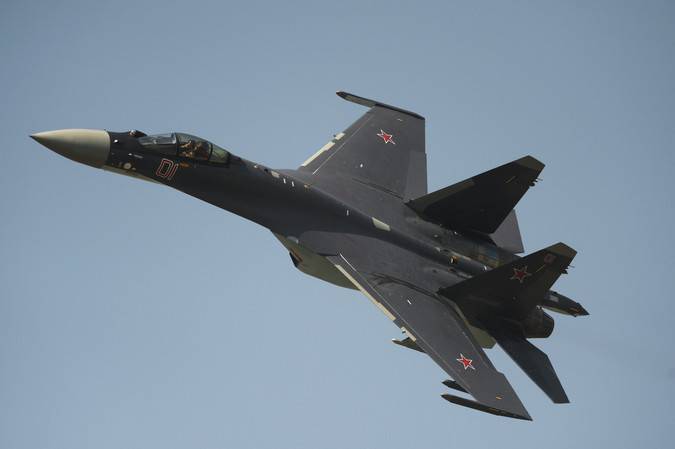 Российские Су-35 выставят F-16 из неба Пакистана