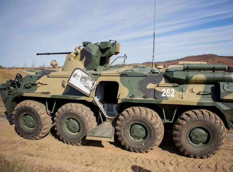 Армия получит новую партию бронетранспортеров БТР-82А