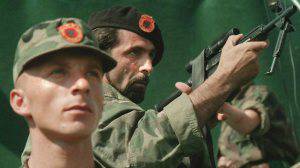 Косово: Албанцы в очередной раз угрожают появлением своей армии