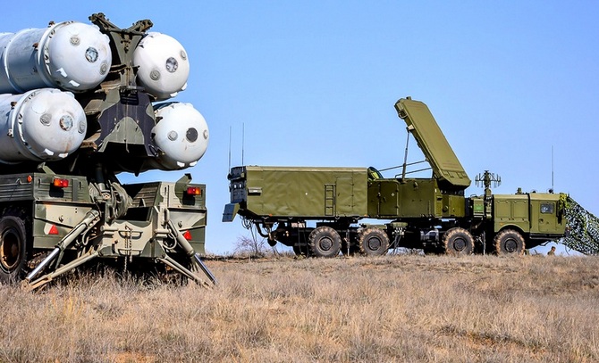 Россия до конца года поставит Ирану несколько дивизионов С-300