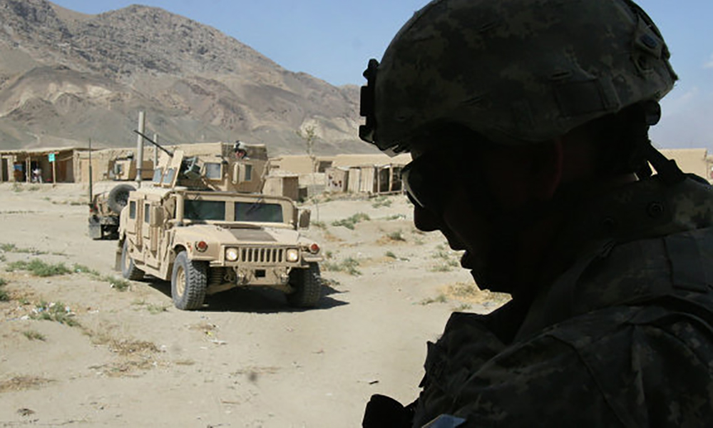 Террорист-смертник атаковал колонну американских военных в Афганистане