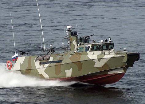 ВМФ России до 2018 года получит катера "Раптор" и буксиры спецназначения