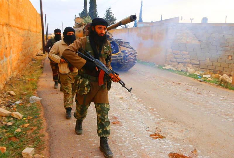 Сирийская армия крушит террористов в окрестностях Даръа