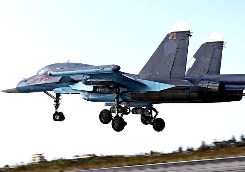 Сирийская и российская авиация разносят боевиков в Хомсе