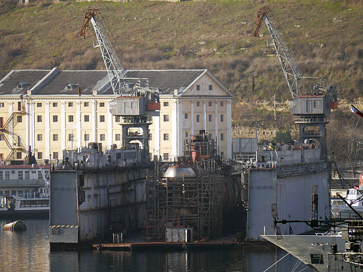 Утилизация российских военных кораблей и подводных лодок
