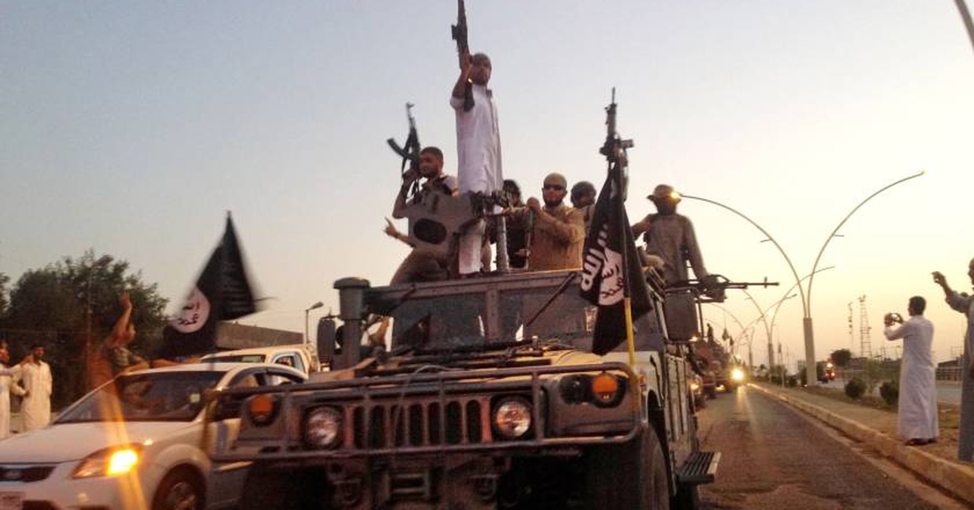 Боевики ИГ в Ливии обезглавливают мирных жителей за "колдовство"