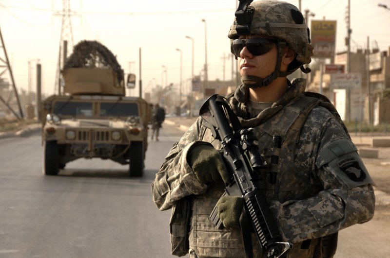 США готовятся к войне?Пентагон заказал почти 180 тыс пластин для бронежилетов