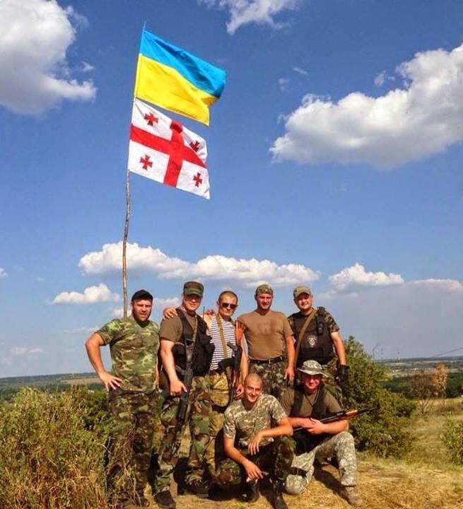 Грузинские боевики на границе с Крымом обещают «крошить русских»