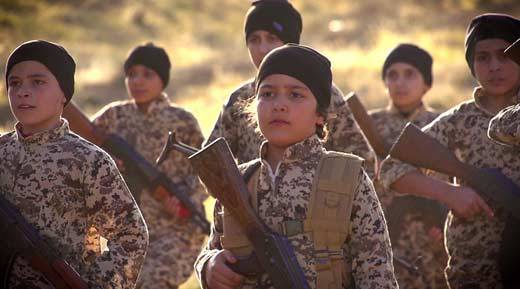 ИГИЛ набирает армию из детей-сирот