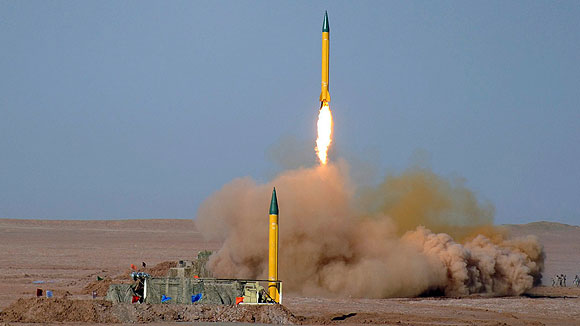 Две ракеты, выпущенные Ираном, успешно достигли цели