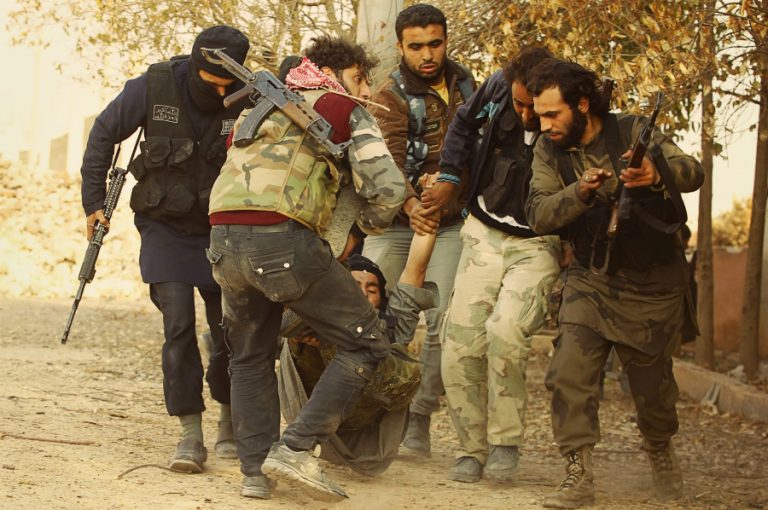 Сирия: Боевики отказываются воевать «за суп»,  наёмники бегут в Турцию