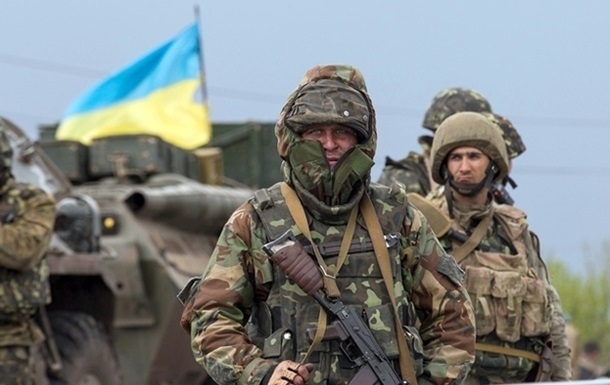 Конец войне: Порошенко объявил о демобилизации бойцов пятой волны