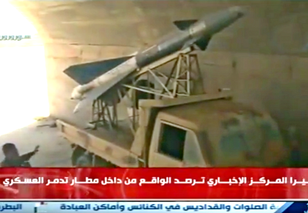 Поделки ИГИЛ: во что переделываются ракеты Р-40 класса «воздух-воздух»?