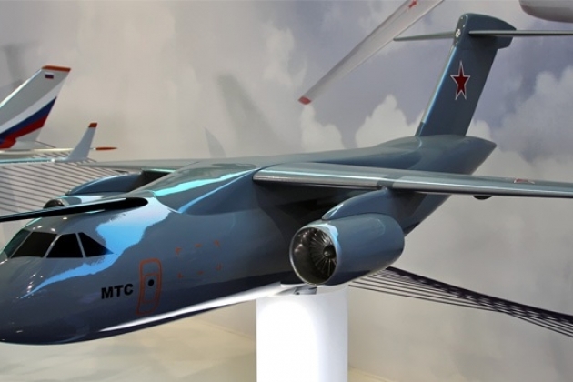 Масштабная модель Ил-214 готовится к продувке в аэродинамической трубе