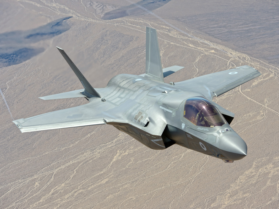 У F-35 «отвалилось кресло»: американцы рискуют уже завтра отстать от Т-50