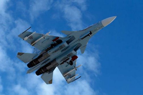 ВКС РФ уничтожили 20 объектов боевиков, в Ракке авиаудар сжег колонну ИГИЛ