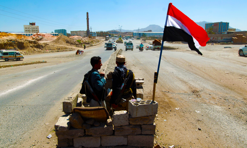 Йеменцы снесли базу саудовских боевиков шквалом ракет в Хазме