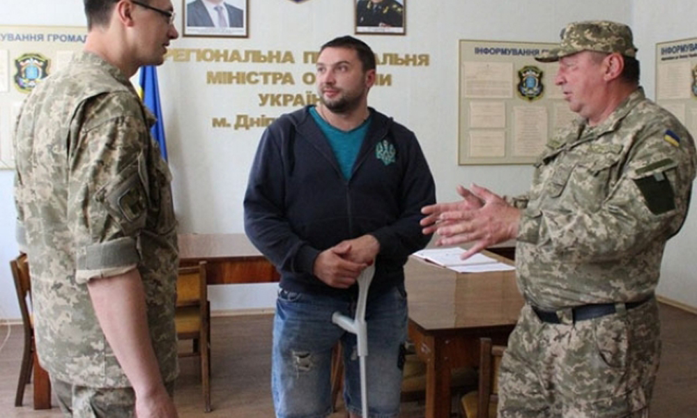 Украина призвала в армию мужчину без ноги