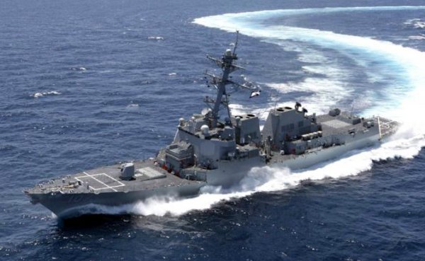 ВМФ РФ и ВМС США берут друг друга «на испуг»