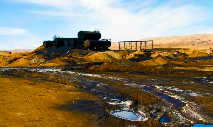 Нефтяная лихорадка похоронила боевиков в колодцах Аль-Хаббари