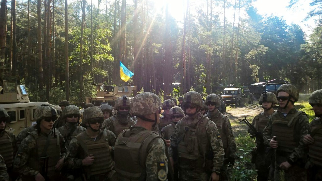 Как выглядит предательство: Украина в Польше учится убивать Донбасс