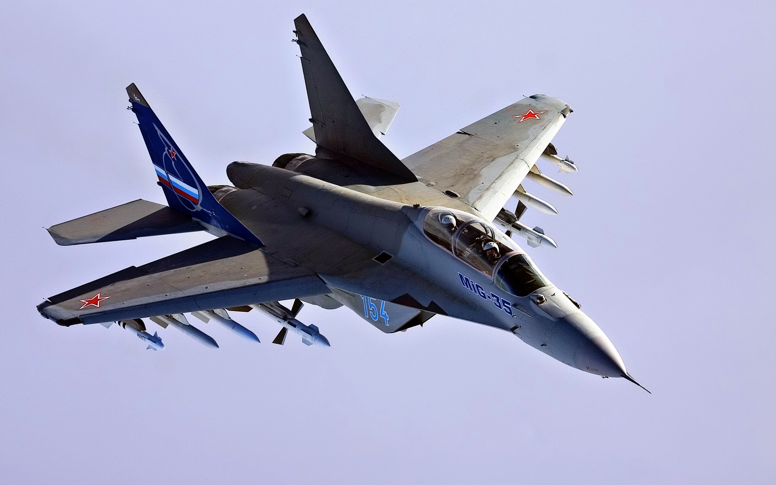 Полет "Жука": МиГ-35 не отстает от Т-50