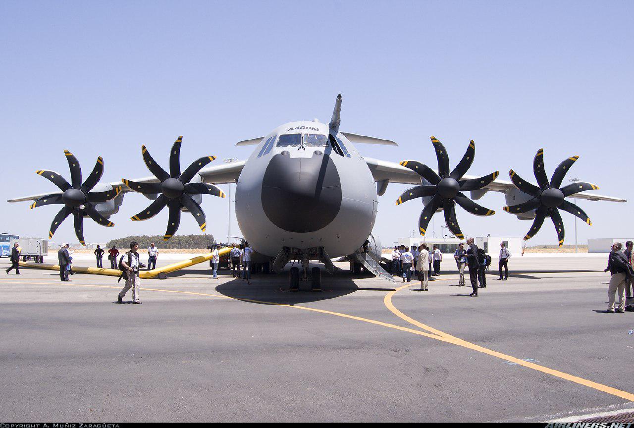 Первый военно-транспортный самолёт Airbus A400M приступит к испытаниям