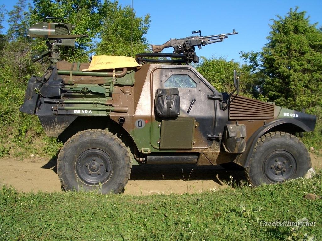 Французский легкий бронеавтомобиль Panhard VBL М-11